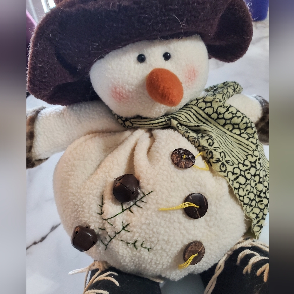 Decorative Snowman Plush Figurine - Picture 15 of 16